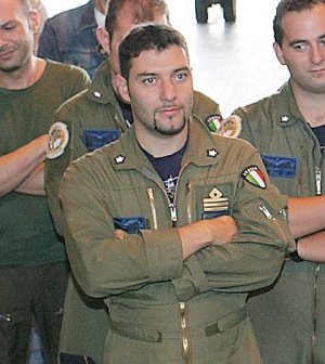 Precipita un elicottero dell'Aeronautica. Muore un maresciallo di prima classe